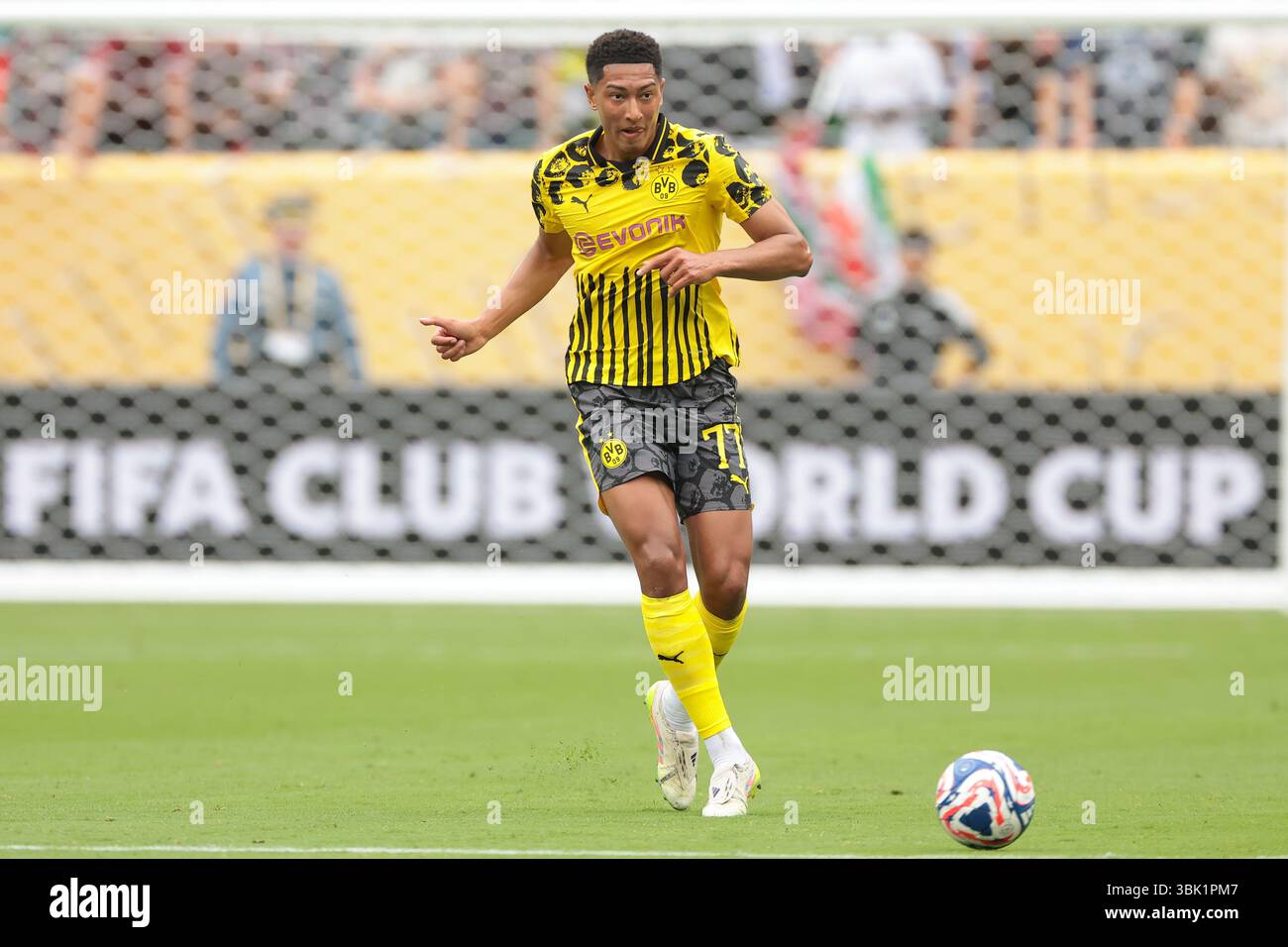 New Jersey, États-Unis. 17 juin 2025. Jobe Bellingham du Borussia Dortmund lors du match de la Coupe du monde des clubs Fluminense FC vs Borussia Dortmund au Metlife Stadium, New Jersey. Le crédit photo devrait se lire : Jonathan Moscrop/Sportimage crédit : Sportimage Ltd/Alamy Live News Banque D'Images