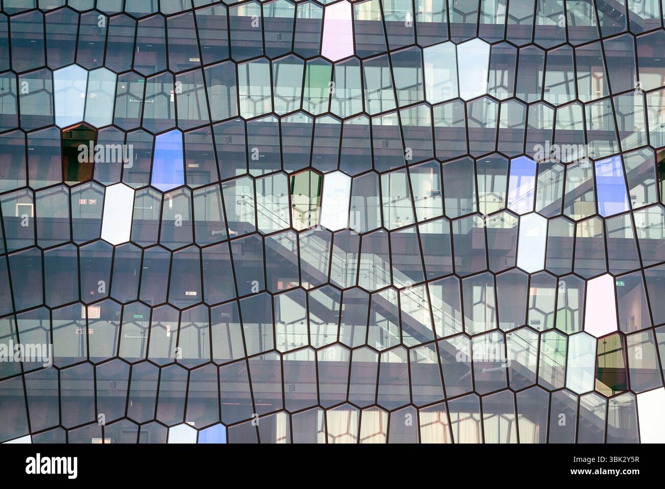 Image abstraite d'un bâtiment moderne fenêtres Banque D'Images