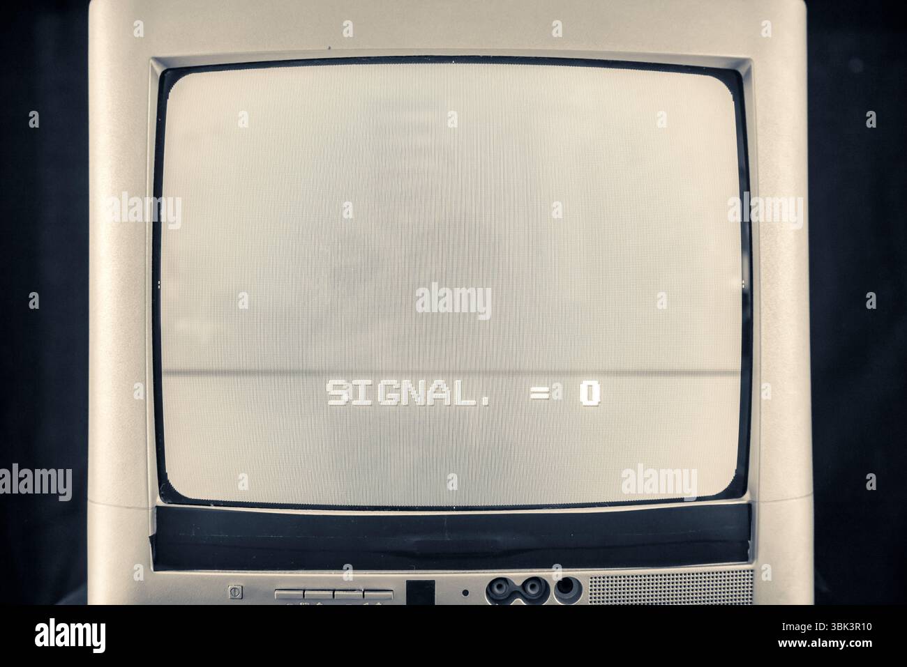 Vieux téléviseur à tube cathodique sans signal Banque D'Images