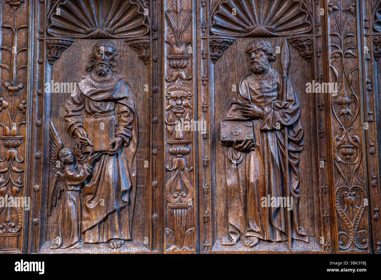 Cathédrale notre-Dame, Paris, France. reliefs du xvie siècle sur bois Banque D'Images
