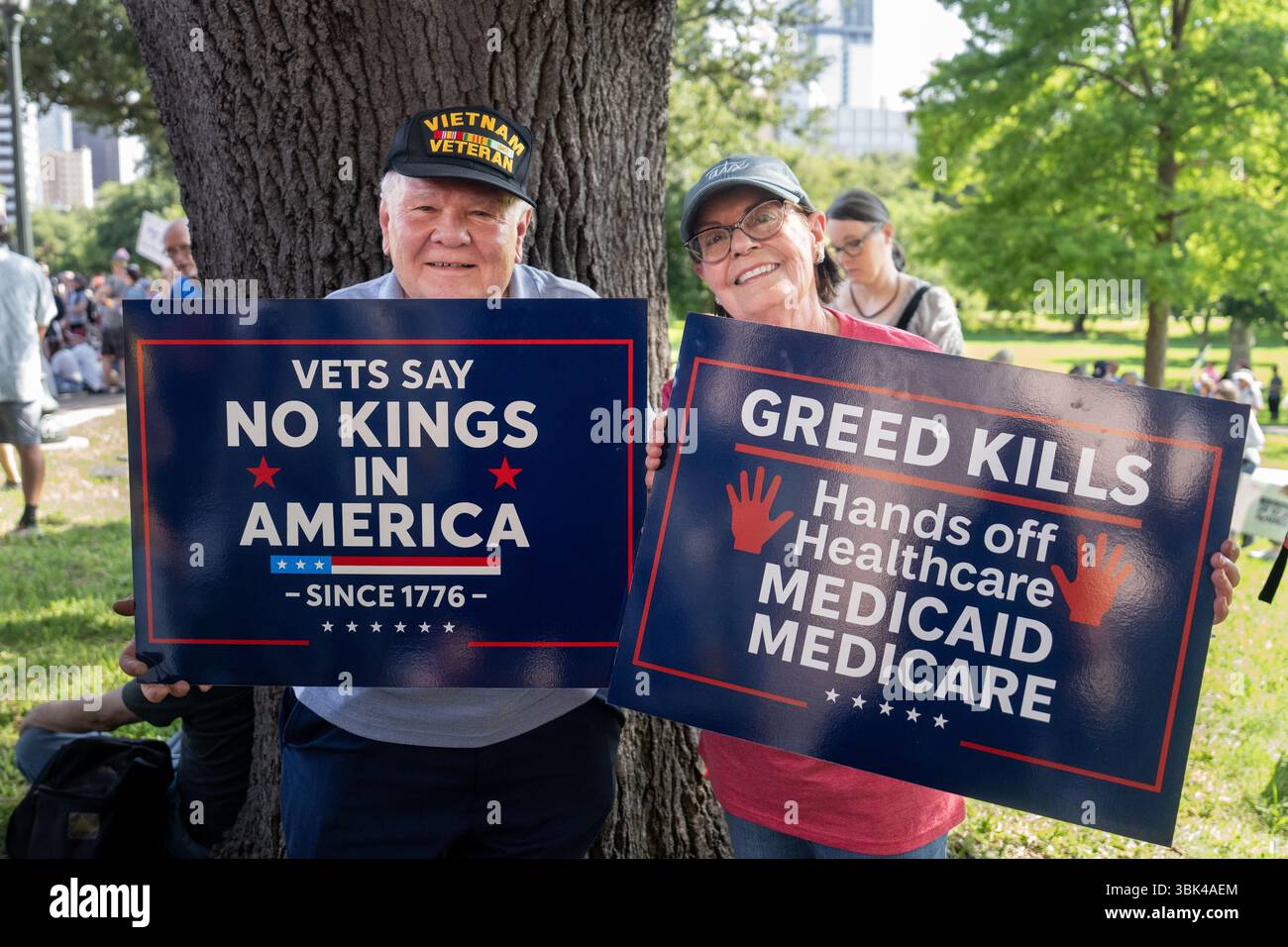 Austin, États-Unis. 14 juin 2025. Rassemblement de protestation "No Kings" au Capitole du Texas, 16 juin 2025, Austin, TX, USA (photo de Violeta Alvarez/Sipa USA) crédit : Sipa USA/Alamy Live News Banque D'Images