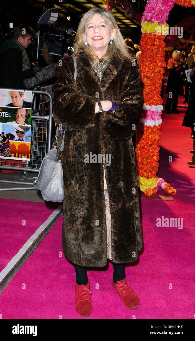 Deborah Moggach lors de la première mondiale de 'The Best Exotic Marigold Hotel' qui s'est tenue au Curzon Mayfair à Londres, le 7 février 2012 Banque D'Images