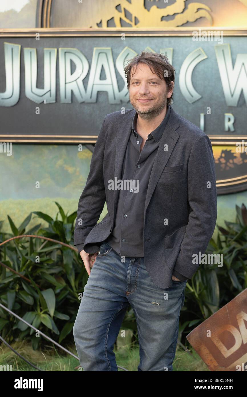 Londres, UK.17 juin 2025. Gareth Edwards assiste à la première mondiale de JURASSIC WORLD REBIRTH au nom d'Universal Pictures à l'Odeon luxe, Leicester Square, le 17 juin 2025 à Londres, en Angleterre, Royaume-Uni. Crédit : S.A. / Alamy Live News Banque D'Images