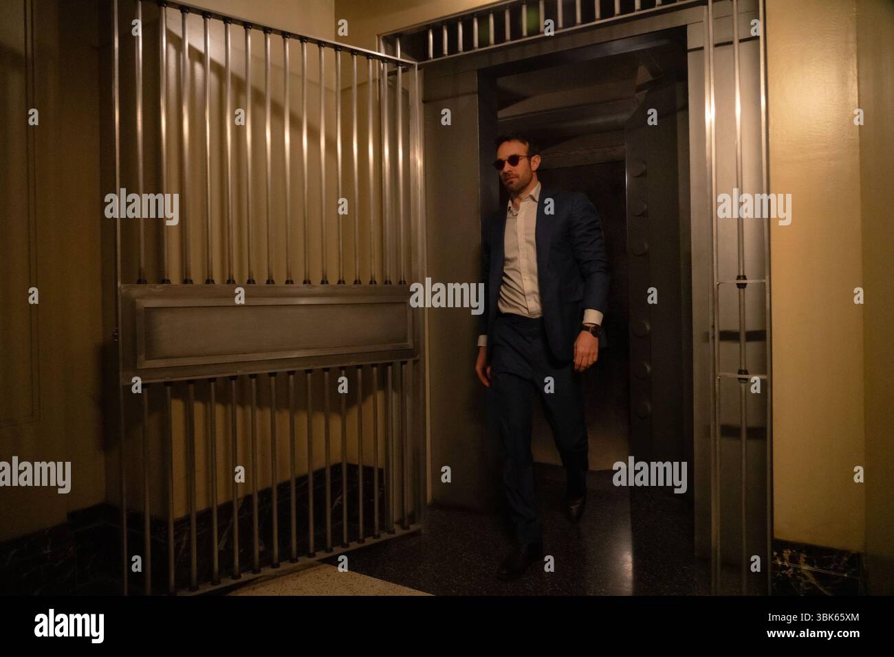 Daredevil : Born Again (2025-) Daredevil/Matt Murdock (Charlie Cox) *Filmstill - usage éditorial seulement* Voir instructions spéciales. Image CAP/UFS fournie Banque D'Images