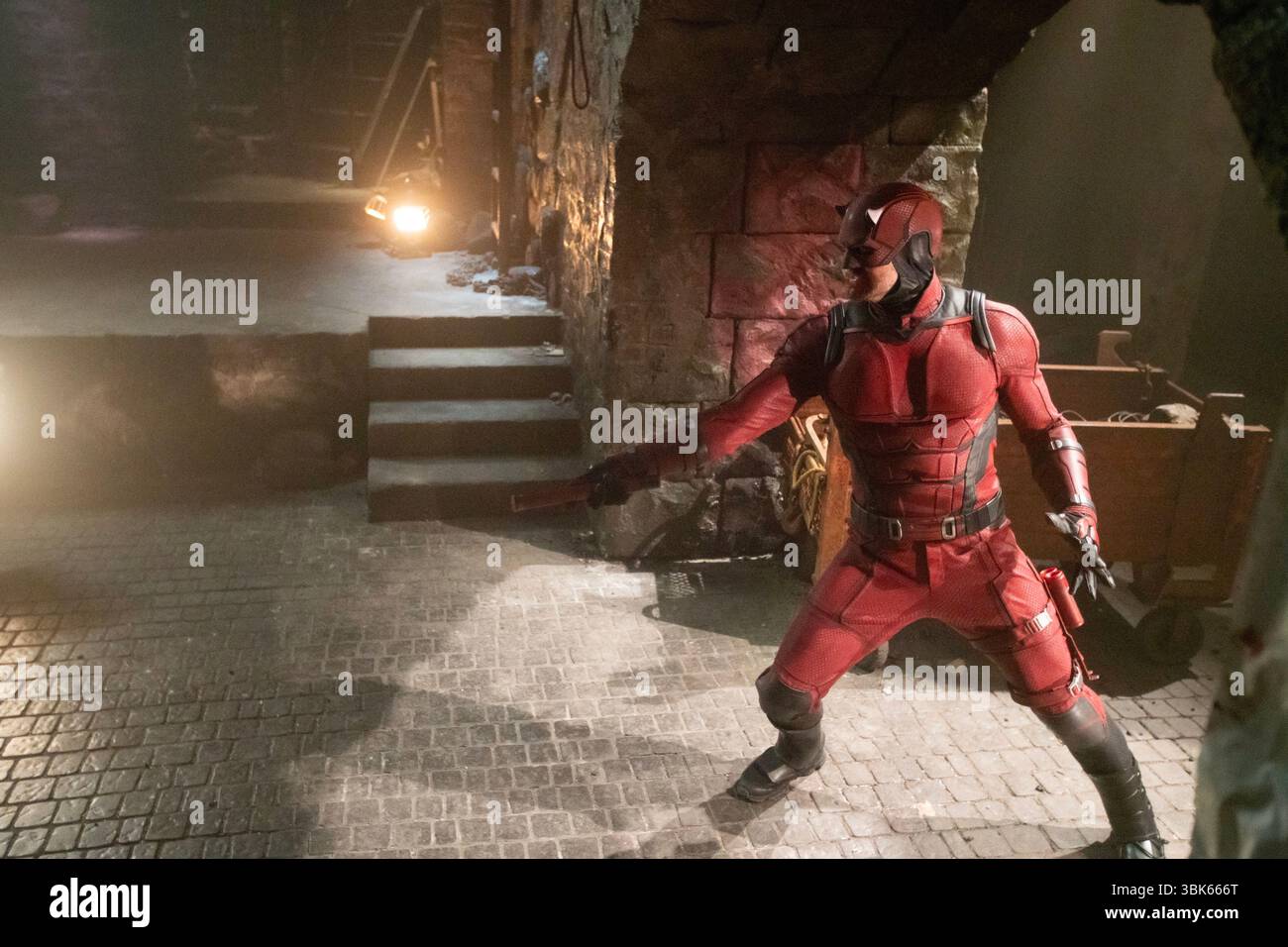 Daredevil : Born Again (2025-) Daredevil/Matt Murdock (Charlie Cox) *Filmstill - usage éditorial seulement* Voir instructions spéciales. Image CAP/UFS fournie Banque D'Images