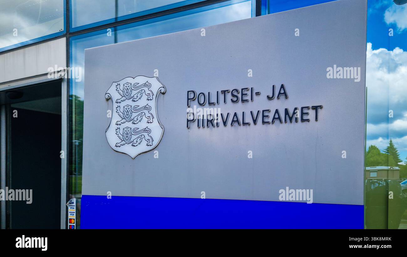 Tallinn, Estonie - 18 juillet 2024 : police et contrôle des frontières (estonien : Politsei- ja Piirivalveamet). - Image de stock capturée avec un smartphone