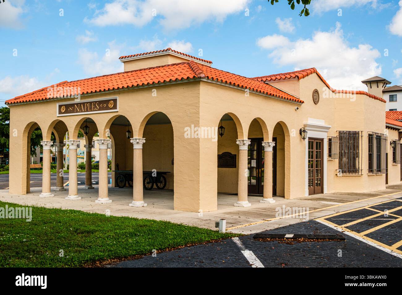 Seaboard Coast Line Railroad Depot, 5th Avenue, South, Naples, Floride Banque D'Images