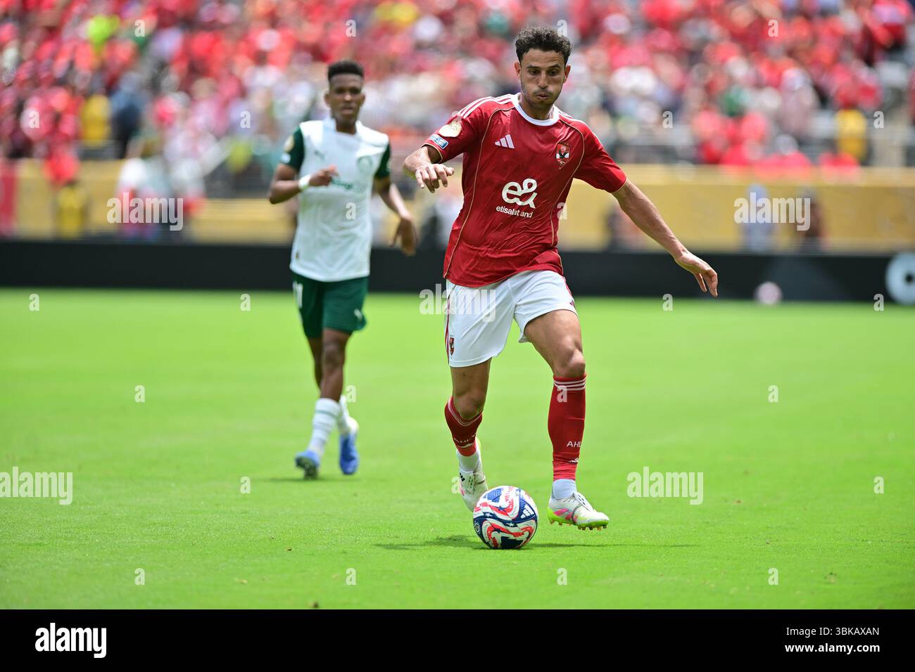 NEW YORK (NY), 06/19/2025 - CLUB WORLD CUP/PALMEIRAS X Al-ALHY(EGY) - Trezeguet from Al-Alhy , lors du match entre PALMEIRAS X Al-ALHY(EGY), valable pour le deuxième tour de la phase de groupes de la Coupe du monde des clubs de la FIFA 2025, qui se tient au MetLife Stadium, dans le New Jersey, le jeudi 19. (Photo : Eduardo Carmim/Alamy Live News) Banque D'Images