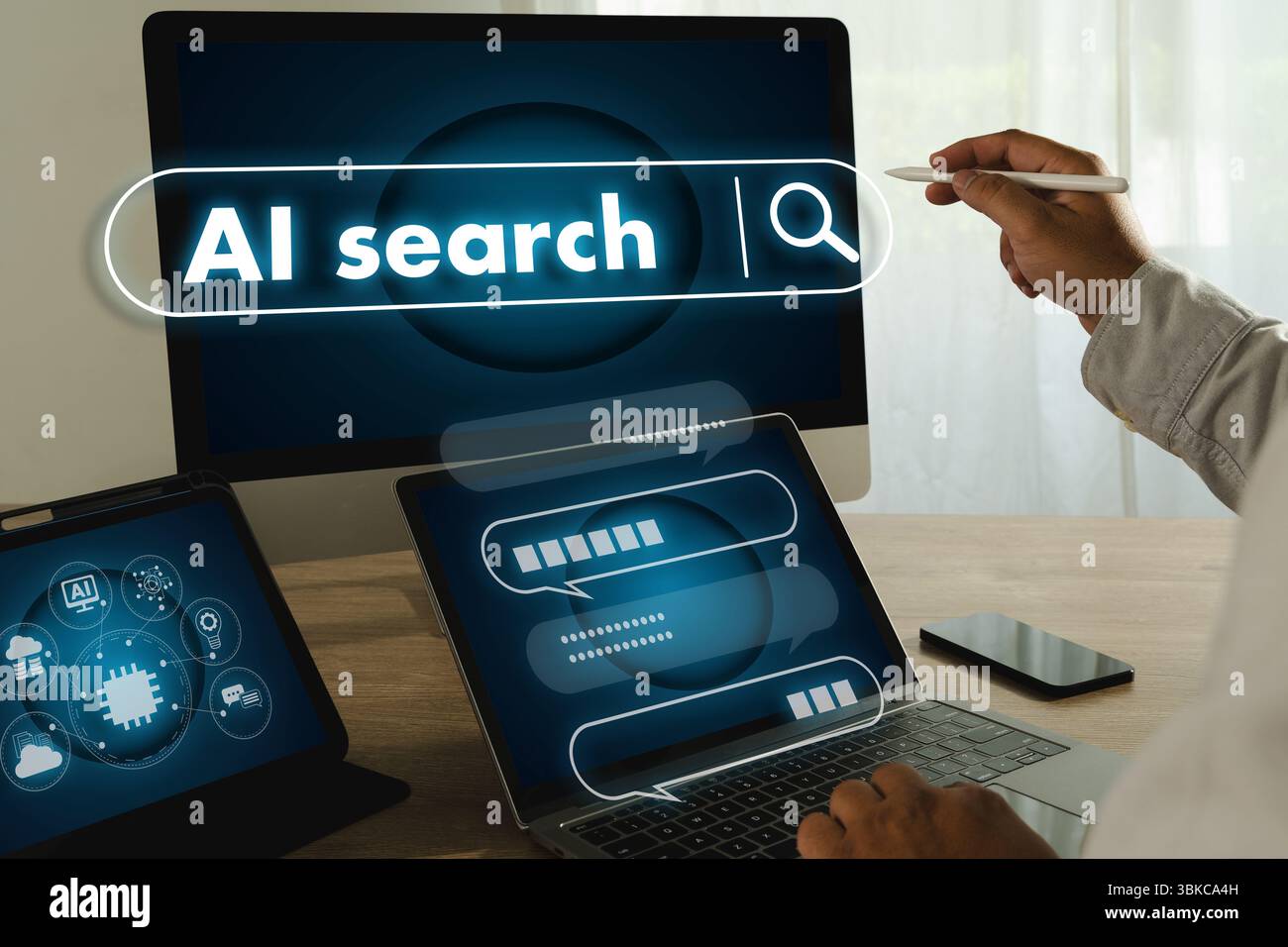 Une image de marketing numérique de chat de recherche ai montre une personne utilisant un stylo numérique pour interagir avec un écran d'ordinateur affichant des mots ai Search et des icônes de recherche Banque D'Images
