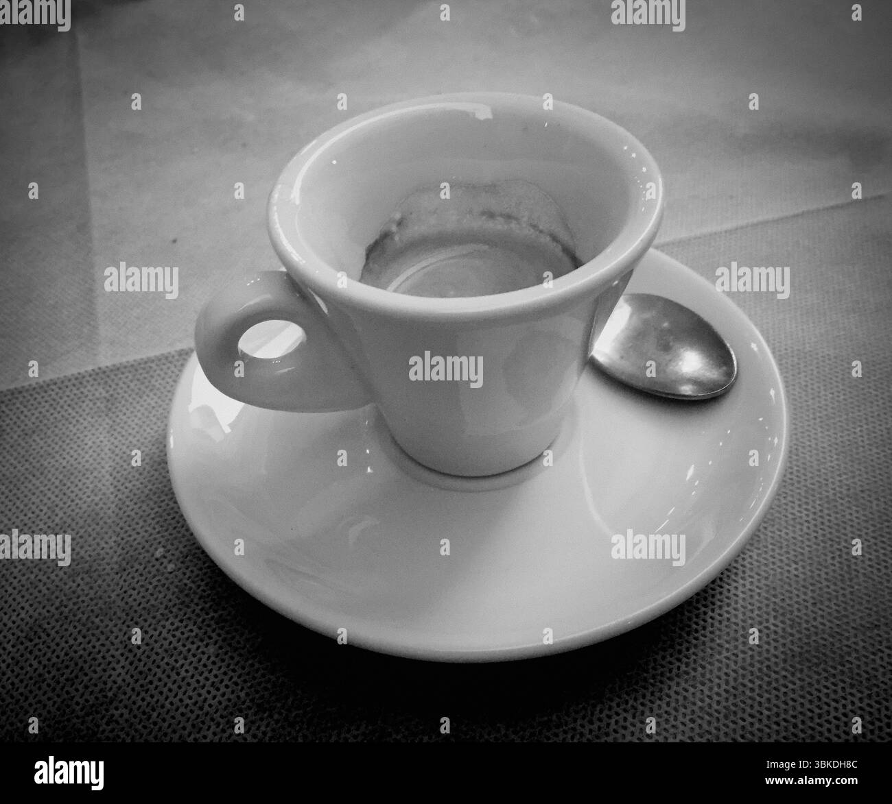 Après un espresso à Cortona Italie Banque D'Images