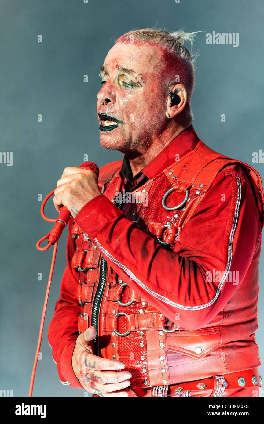 Till Lindemann live beim Metal Air 2025 Festival in der Almased Arena auf dem Albrecht-Thear-Gelände. Uelzen, 21.06.2025 Banque D'Images