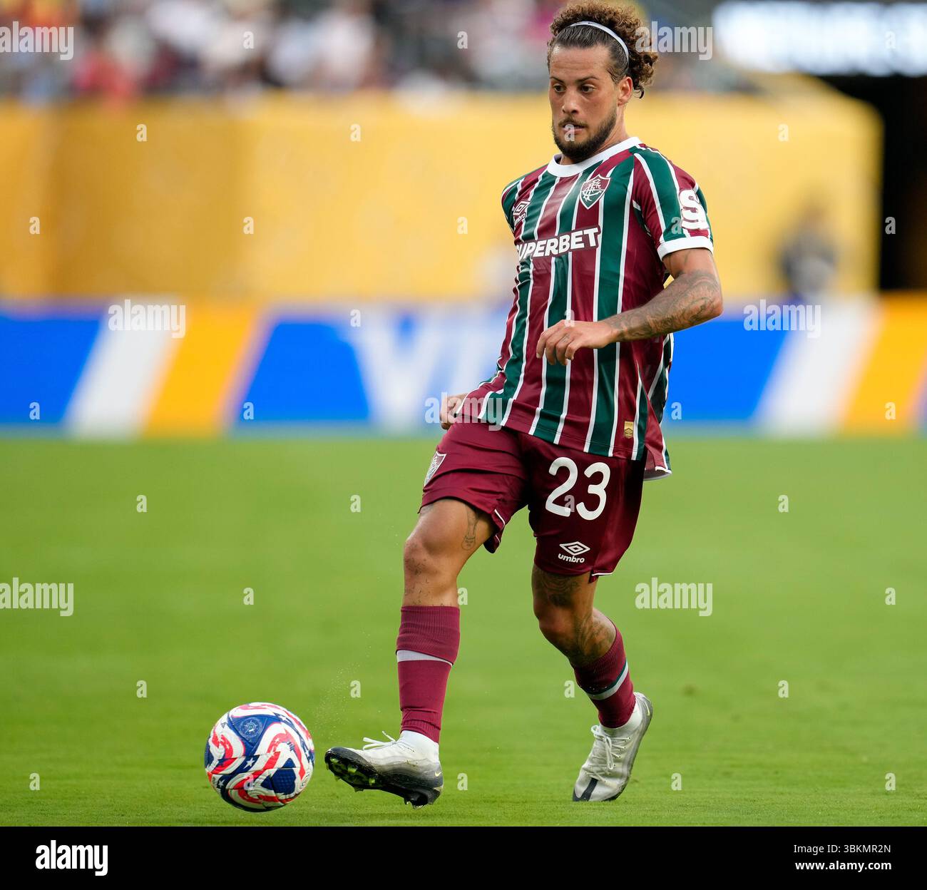 Guga (Fluminense FC, #23) mit Ball USA, Fluminense FC vs Ulsan HD, Coupe du monde des clubs FIFA, Groupe F, 21.06.2025 Foto : Eibner-Pressefoto/Scott Coleman Banque D'Images