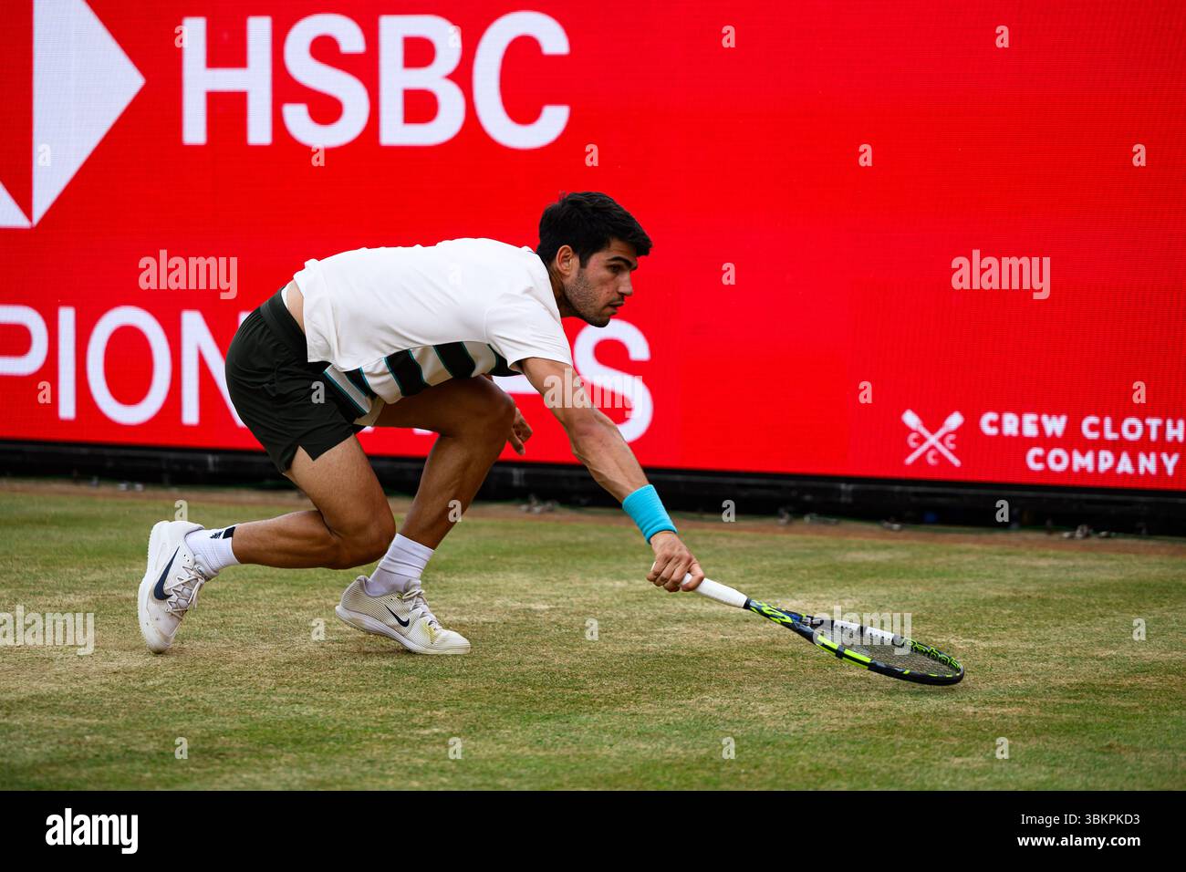 LONDRES, ROYAUME-UNI 22 juin : Carlos Alcaraz (ESP) en action contre Jiri Lehecka (CZE) lors de la finale ATP 500 des Championnats HSBC 2025 au Queen's Club le dimanche 22 juin 2025 à LONDRES, ROYAUME-UNI. Crédit : Taka Wu/Alamy Live News Banque D'Images