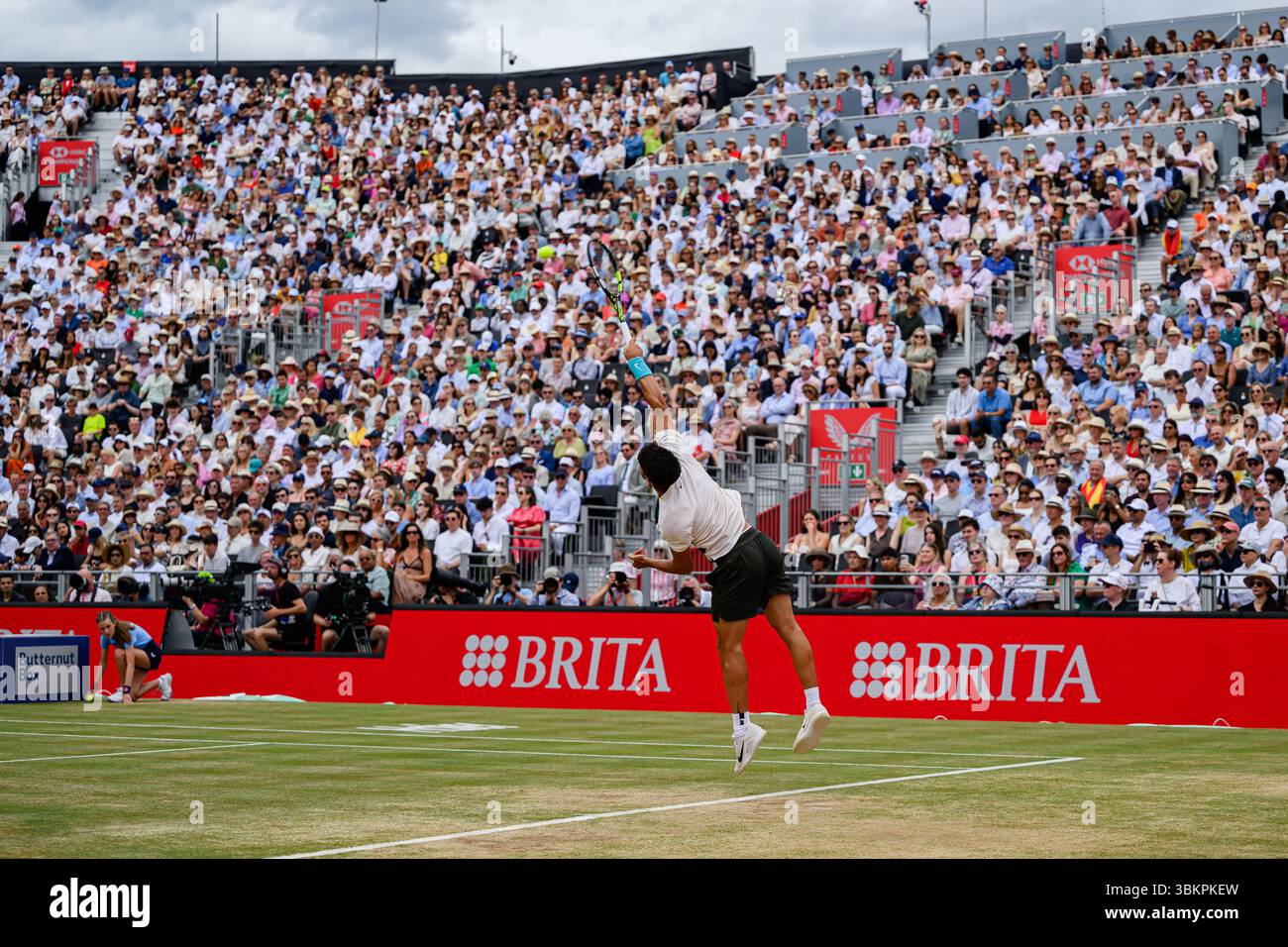 LONDRES, ROYAUME-UNI 22 juin : Carlos Alcaraz (ESP) en action contre Jiri Lehecka (CZE) lors de la finale ATP 500 des Championnats HSBC 2025 au Queen's Club le dimanche 22 juin 2025 à LONDRES, ROYAUME-UNI. Crédit : Taka Wu/Alamy Live News Banque D'Images