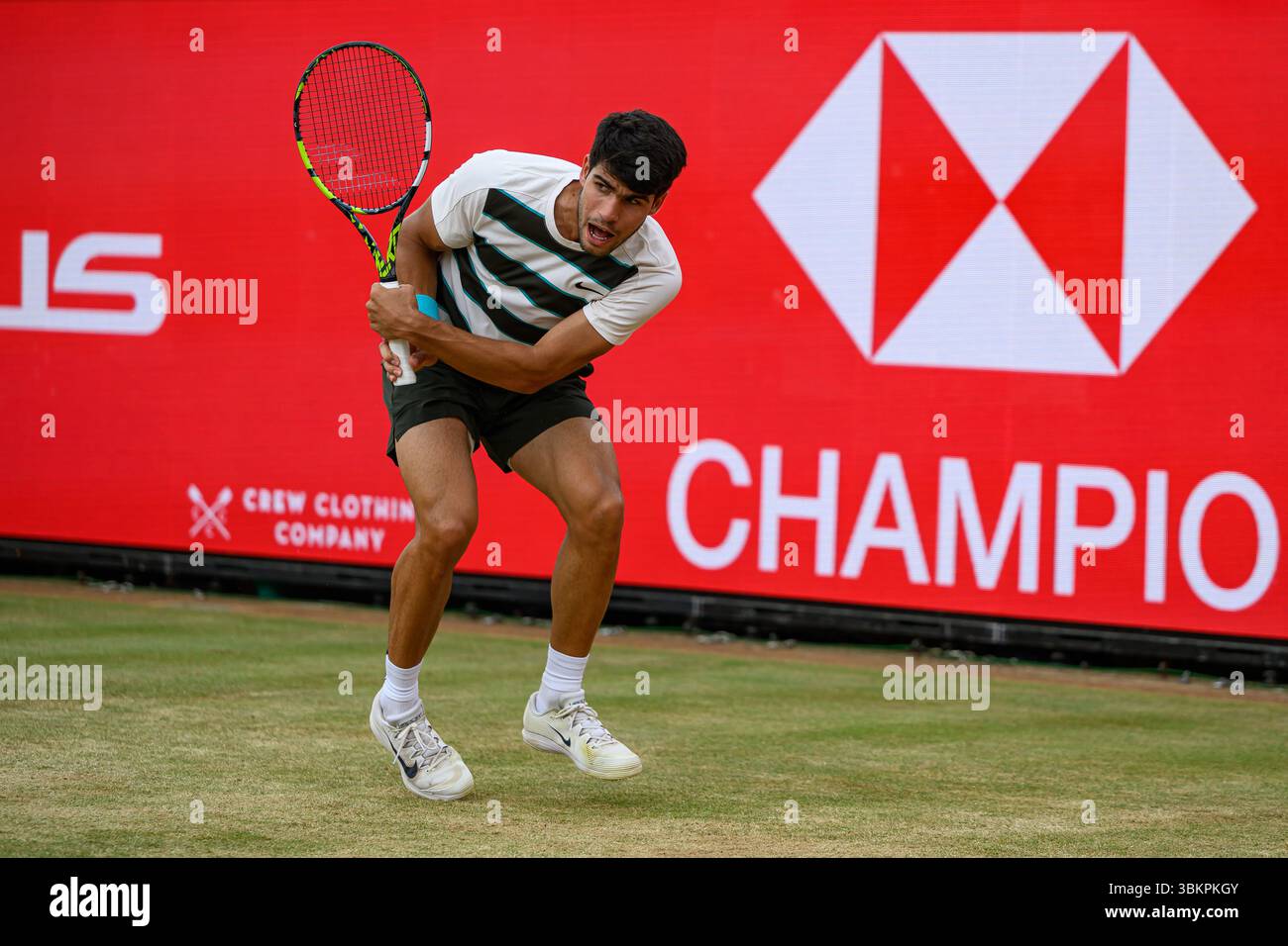 LONDRES, ROYAUME-UNI 22 juin : Carlos Alcaraz (ESP) en action contre Jiri Lehecka (CZE) lors de la finale ATP 500 des Championnats HSBC 2025 au Queen's Club le dimanche 22 juin 2025 à LONDRES, ROYAUME-UNI. Crédit : Taka Wu/Alamy Live News Banque D'Images