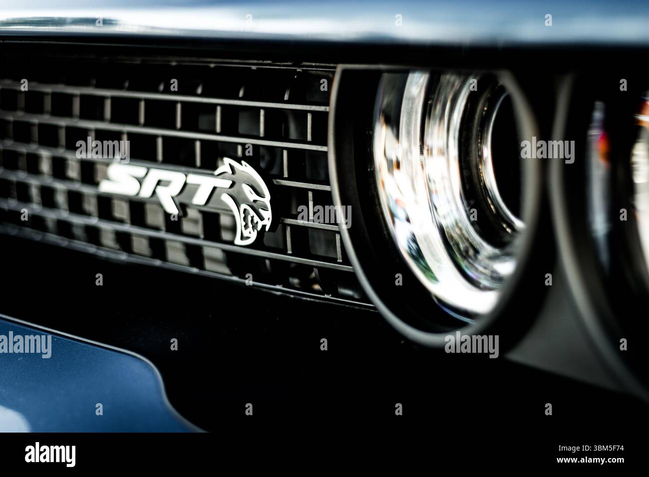 Gril Dodge SRT Hellcat Banque D'Images