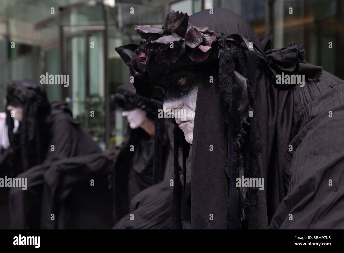 XR occupe le siège social de WPP, Londres Banque D'Images