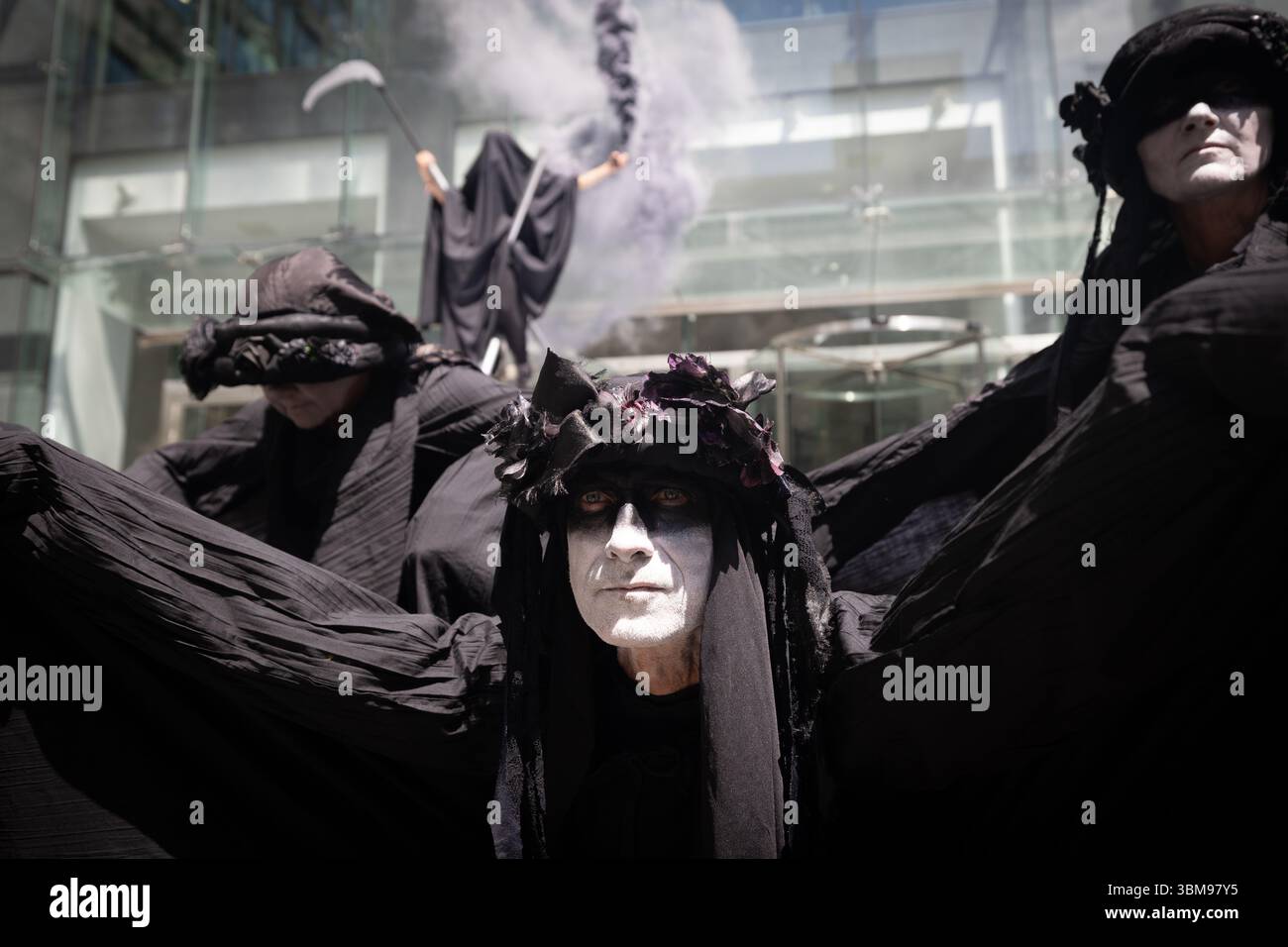 XR occupe le siège social de WPP, Londres Banque D'Images