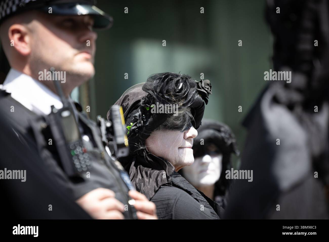 XR occupe le siège social de WPP, Londres Banque D'Images