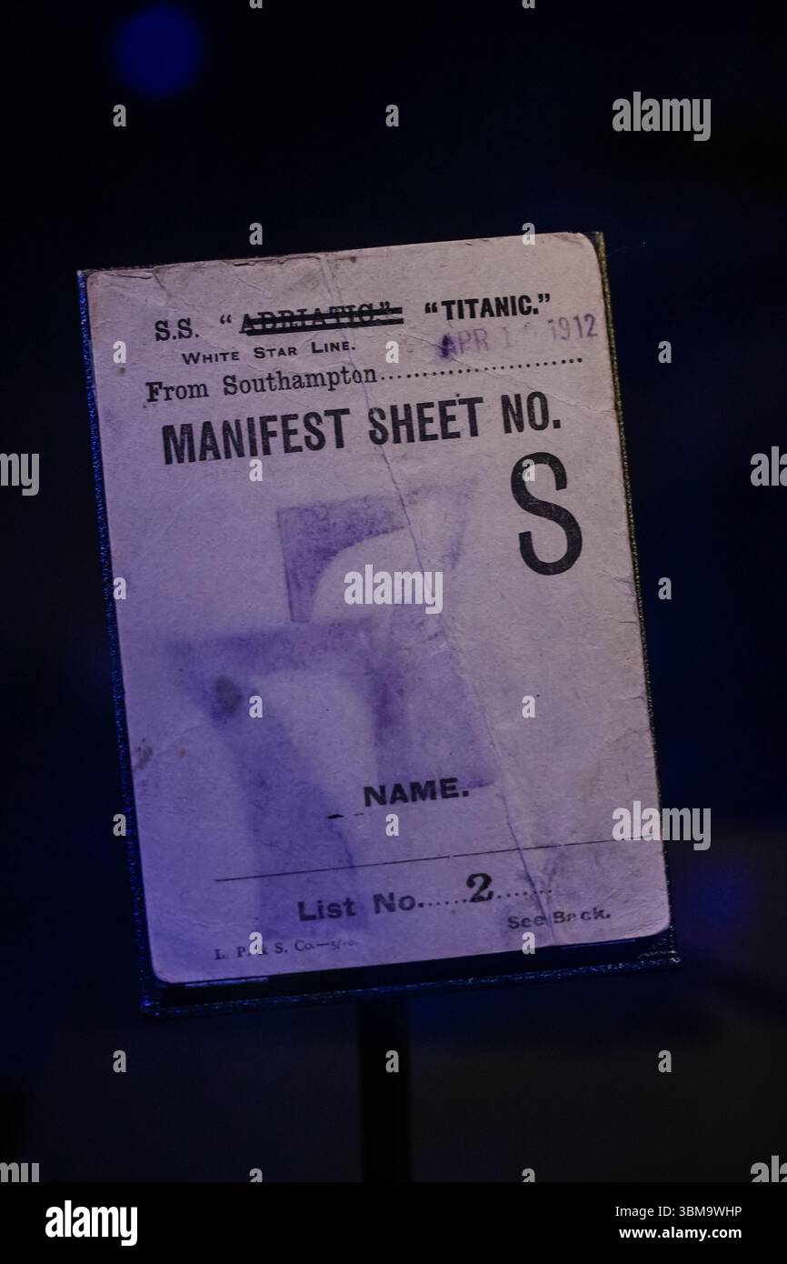 Une feuille de manifeste White Star Line pour le S.S. Titanic datée du 12 avril 1912. Document historique du célèbre navire. Banque D'Images