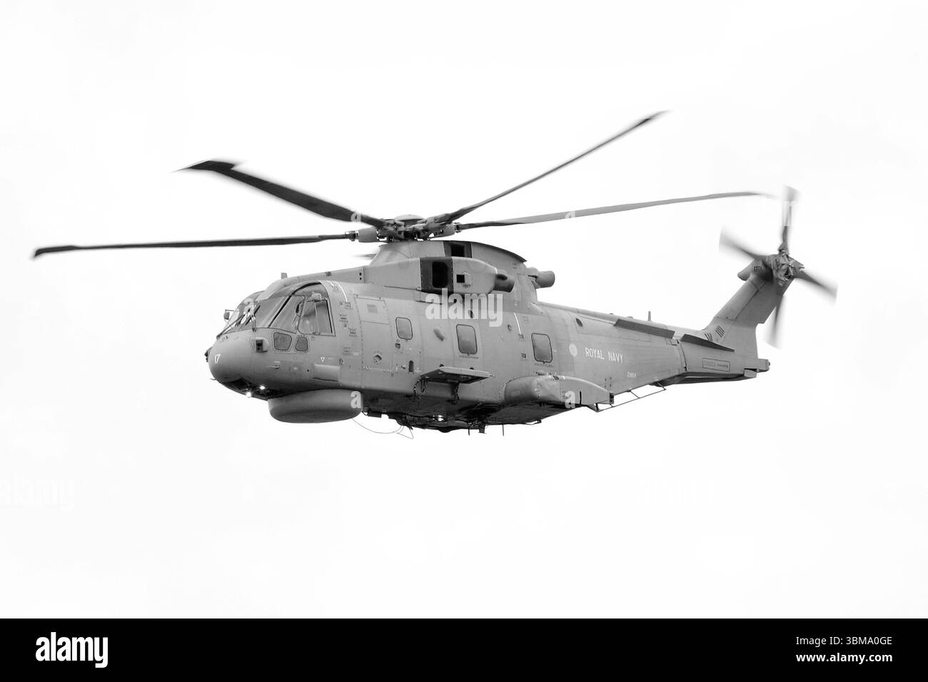 Royal Navy Agusta Westland AW101, ZH858, hélicoptère de guerre anti-sous-marine 'B' (ASW), HMS Sultan à Gosport Banque D'Images