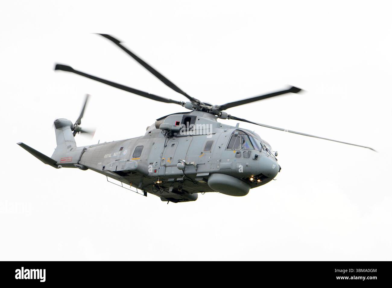 Royal Navy Agusta Westland AW101, ZH858, hélicoptère de guerre anti-sous-marine 'B' (ASW), HMS Sultan à Gosport Banque D'Images
