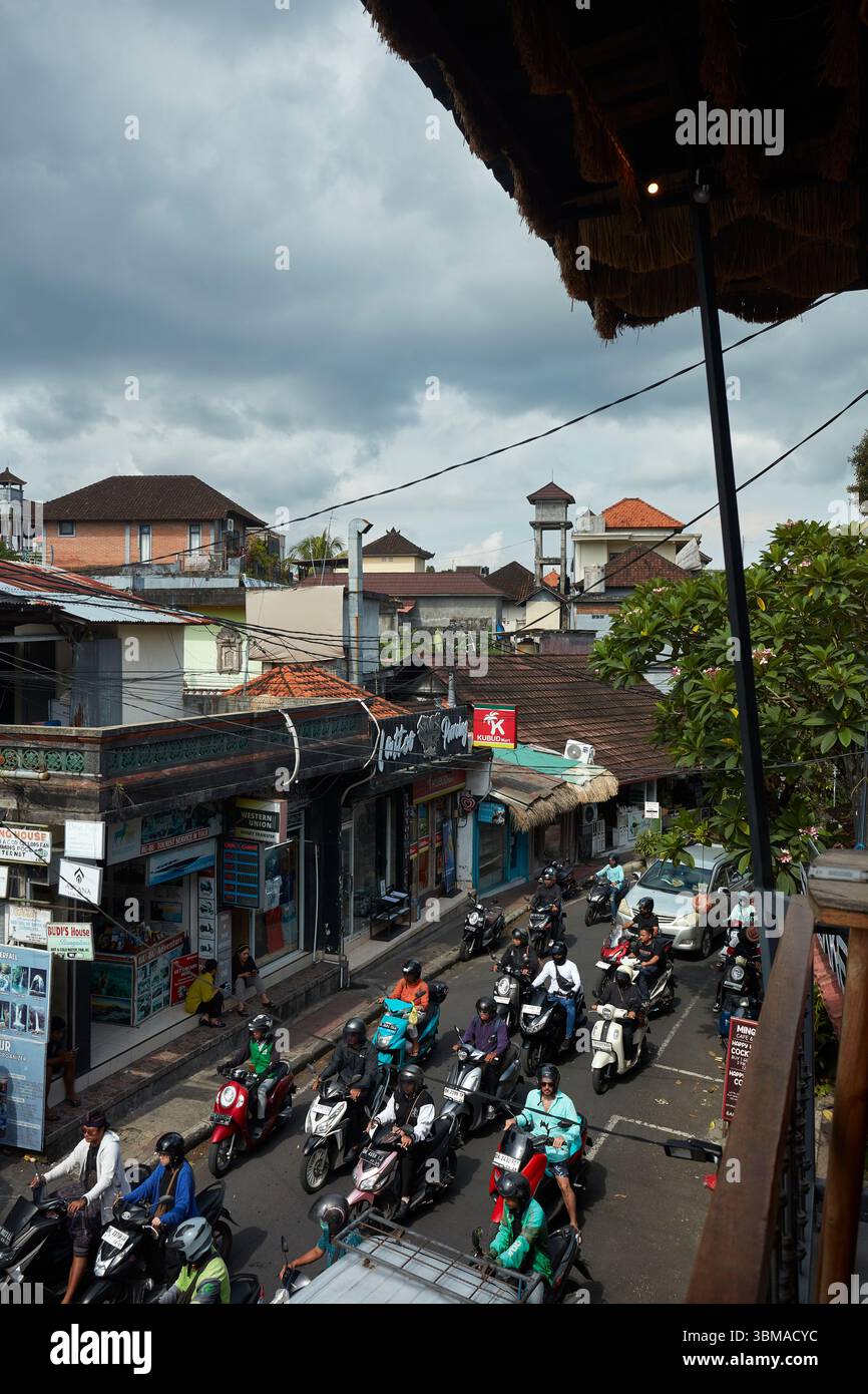 Scooters, Ubud, Bali, Indonésie Banque D'Images