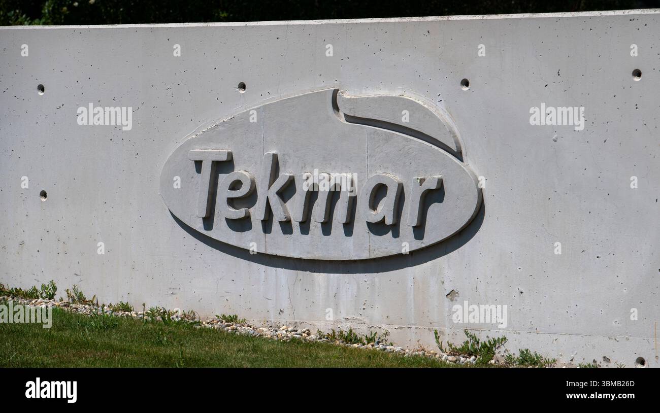Nitra, Slovaquie - 15 juin 2025 : TEKMAR Slovaquie. TEKMAR est une entreprise manufacturière opérant dans l'industrie alimentaire. Banque D'Images