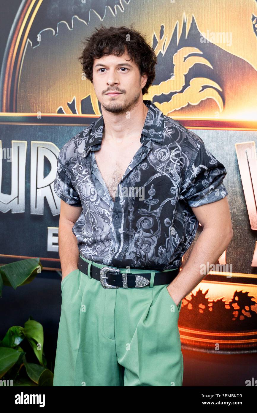 Alejandro Gordonove assiste à la première de Jurassic World : El Renacer à l'Espacio Ibercaja Delicias le 25 juin 2025 à Madrid, Espagne (crédit : Miguel Escavias/Alfa images/Alamy Live News) Banque D'Images