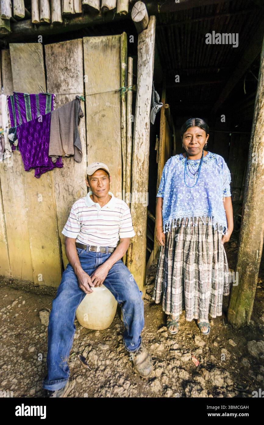 Maire Onofre Moriega, village de Sanuch, Lancetillo, la Parroquia, zone de Reyna, quiche, Guatemala, Amérique centrale Banque D'Images