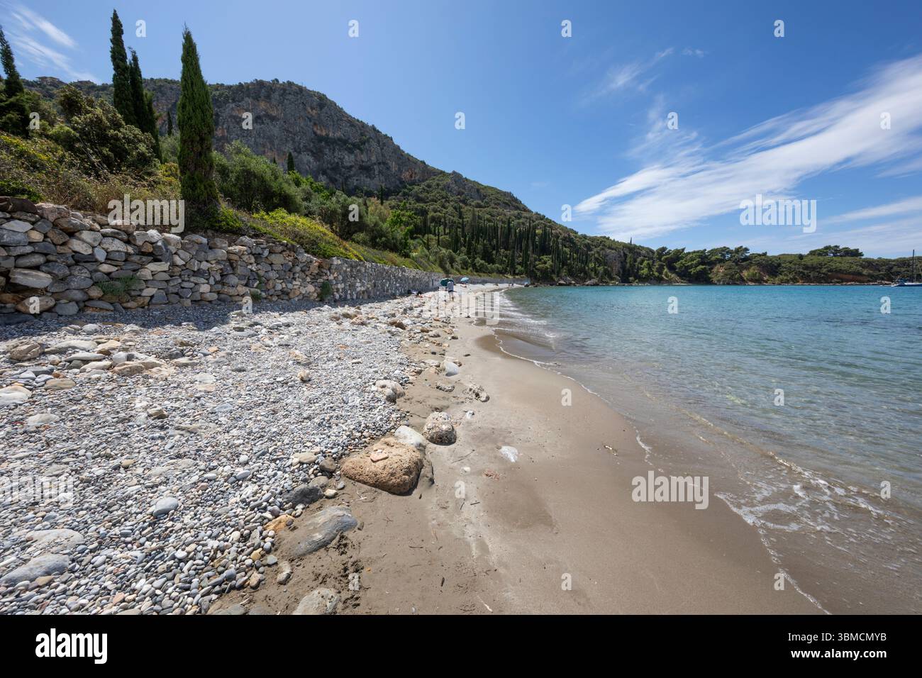 Plage de Kalamitsi, Kardamyli, Mani Ouest, Messénie, Péloponnèse, Grèce, Europe Banque D'Images