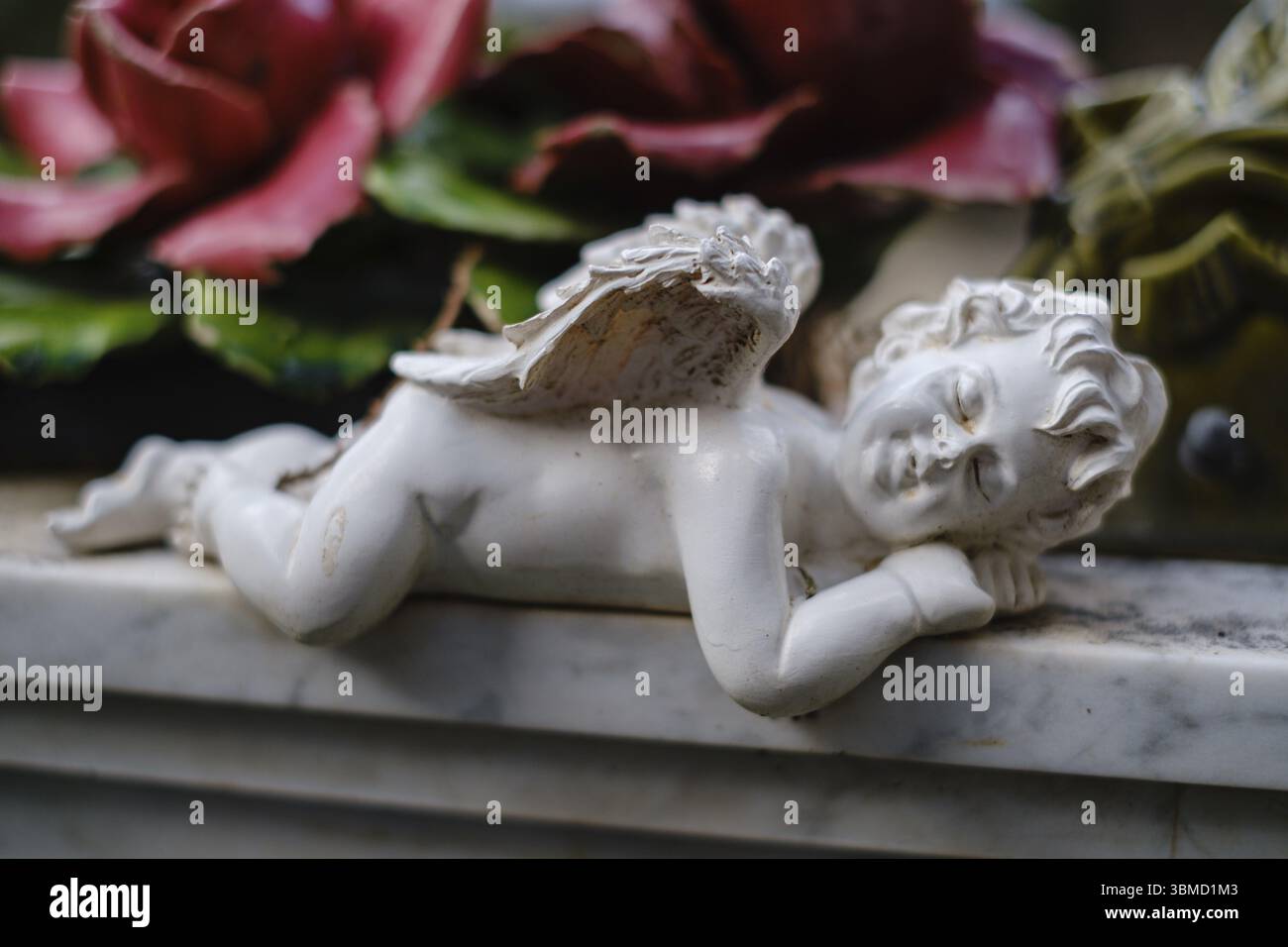 Angel tumbado, cementerio modernista, Soller, Majorque, Îles Baléares, Espagne, Europe Banque D'Images