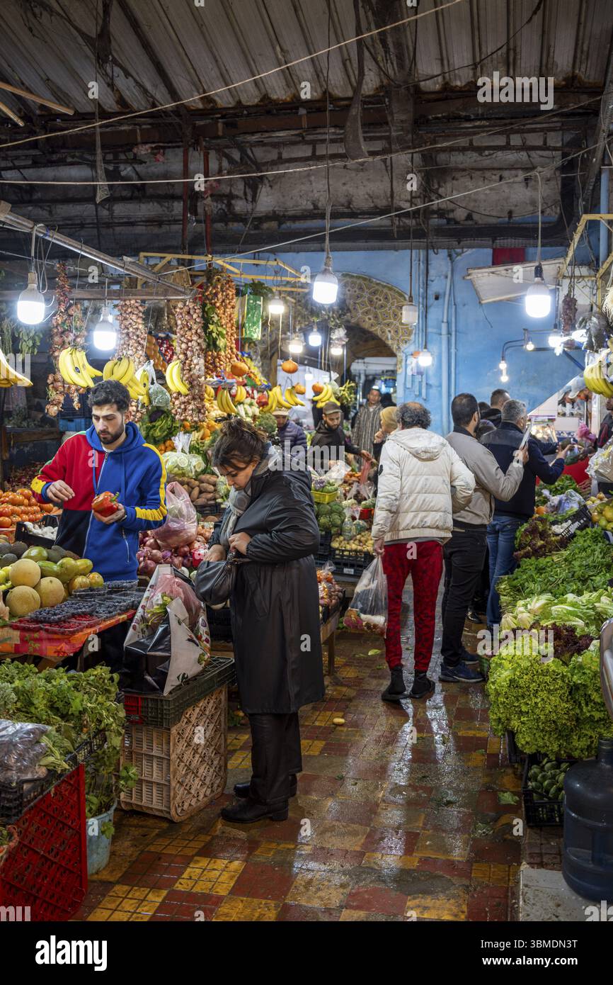 Marché souk, Tanger, Maroc, Afrique du Nord, Afrique Banque D'Images