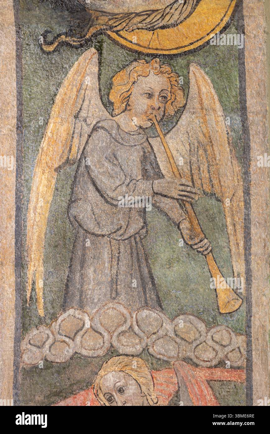 Autun, Kathedrale Saint Lazare, Cathédrale Saint-Lazare d'Autun, Fresko am Gurtbogen des südlichen Nebenchors, Engel mit Posaune Banque D'Images