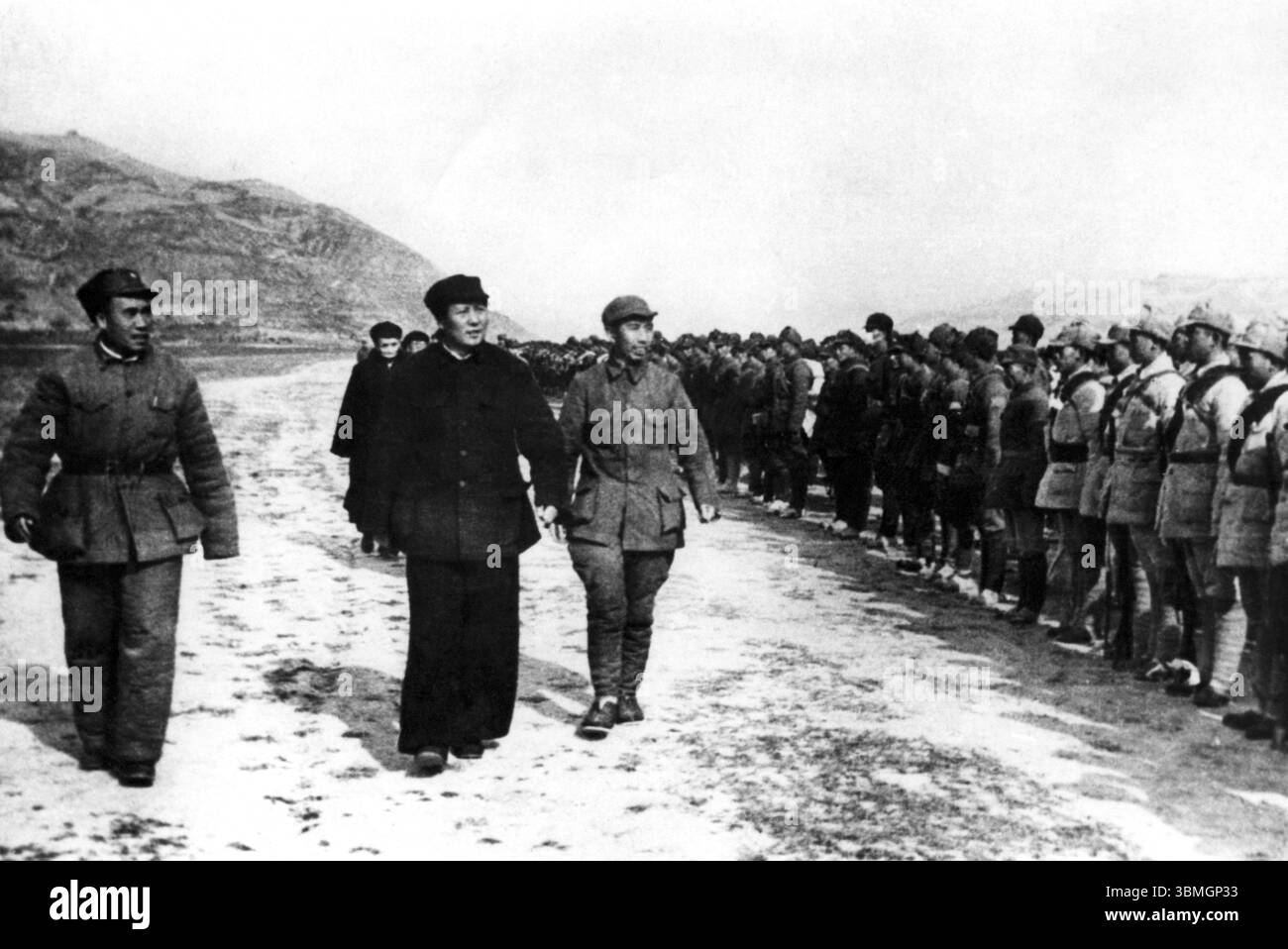 Mao Zedong ou Mao Tse-tung, troupes, soldats, appel nominal de l'armée de Yannan, Armée rouge à la fin des années 1930 Banque D'Images