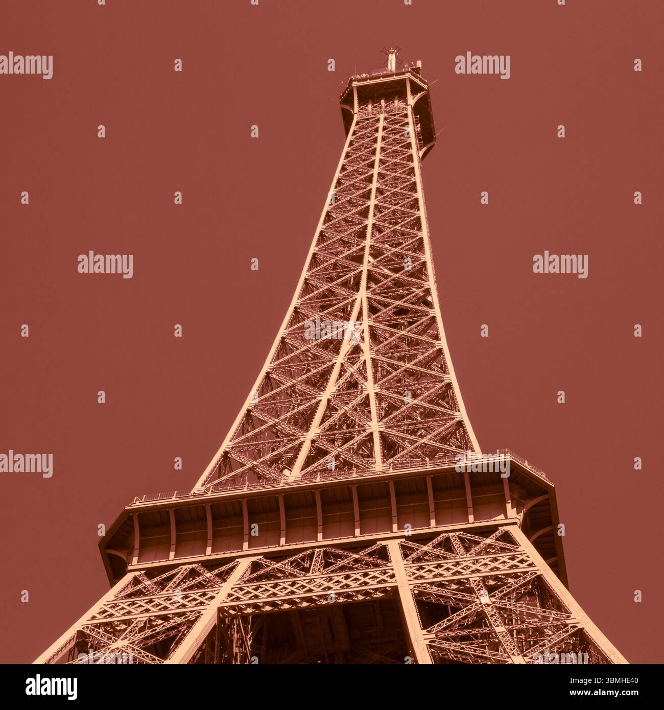 Coloré en couleur chocolat photo carrée gros plan de la tour Eiffel à Paris Banque D'Images