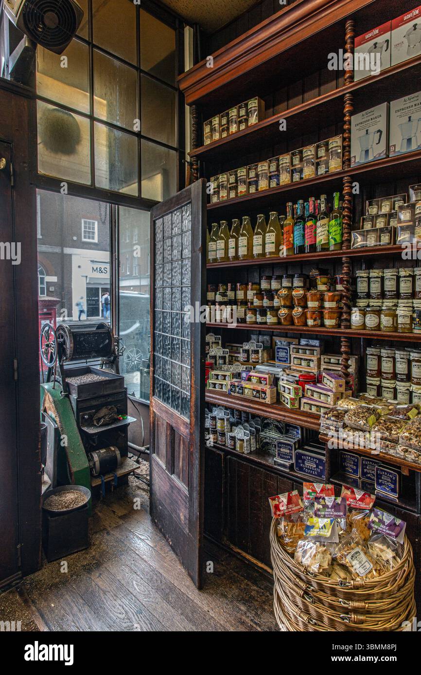 W. Martyn, spécialiste historique du thé et du café à Muswell Hill Banque D'Images