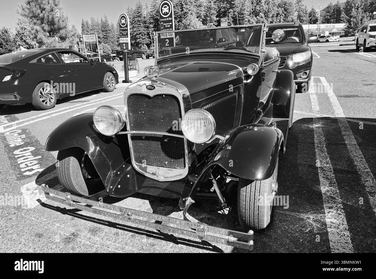 Seattle, WA, USA -4 juillet 2024 : 1930 Ford modèle A v8 Roadster couleur bleu vue de coin avant. Ford modèle A v8 Roadster est une voiture la plus populaire dans le Banque D'Images