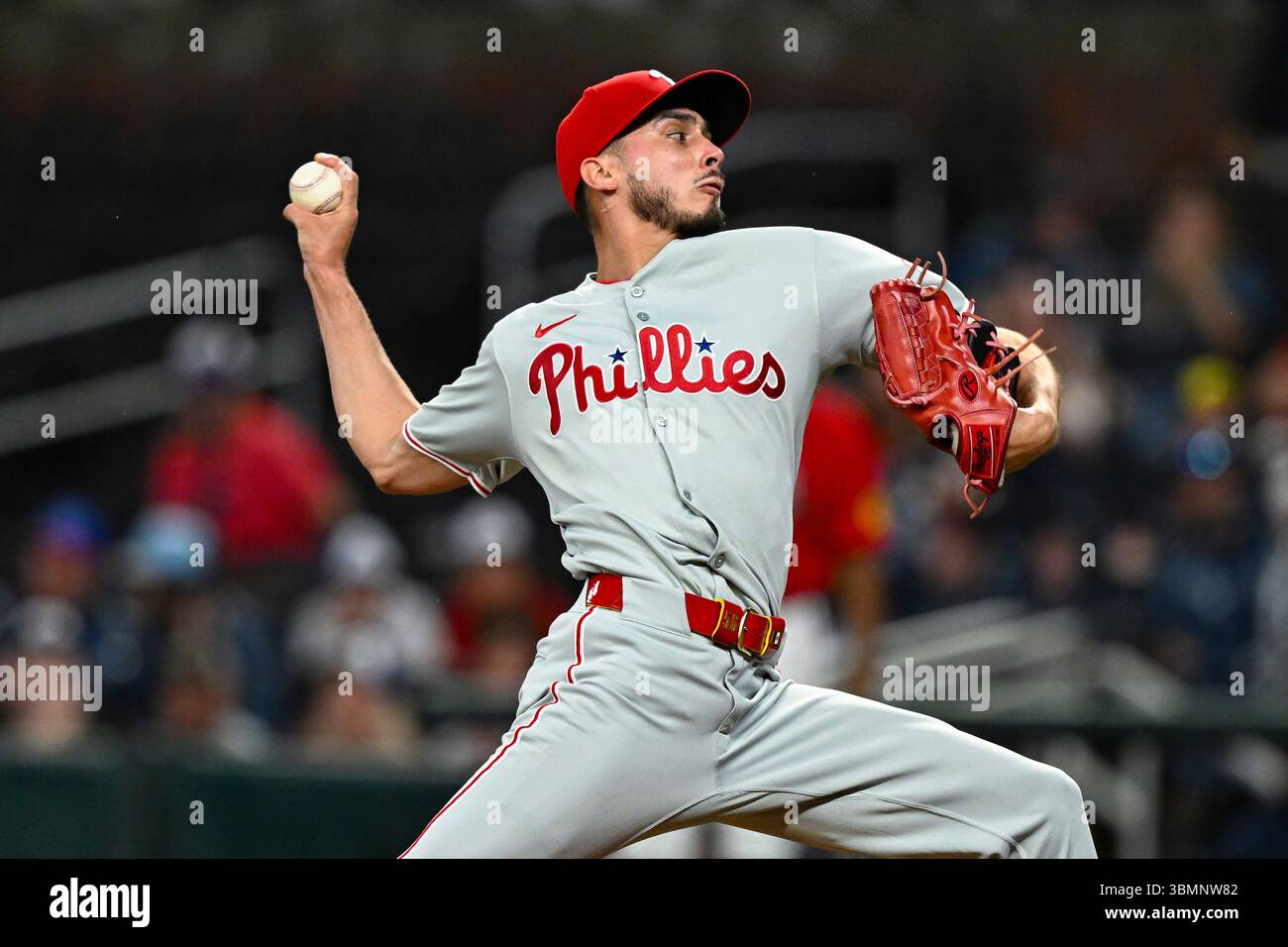 ATLANTA, GA – JUNE 27: Philadelphia relief pitcher Alan Rangel (56) throws a pitch during the MLB game between the Philadelphia Phillies and the Atlanta Braves on June 27th, 2025 at Truist Park in Atlanta, GA. (Photo by Rich von Biberstein/Icon Sportswire) (Icon Sportswire via AP Images) Banque D'Images