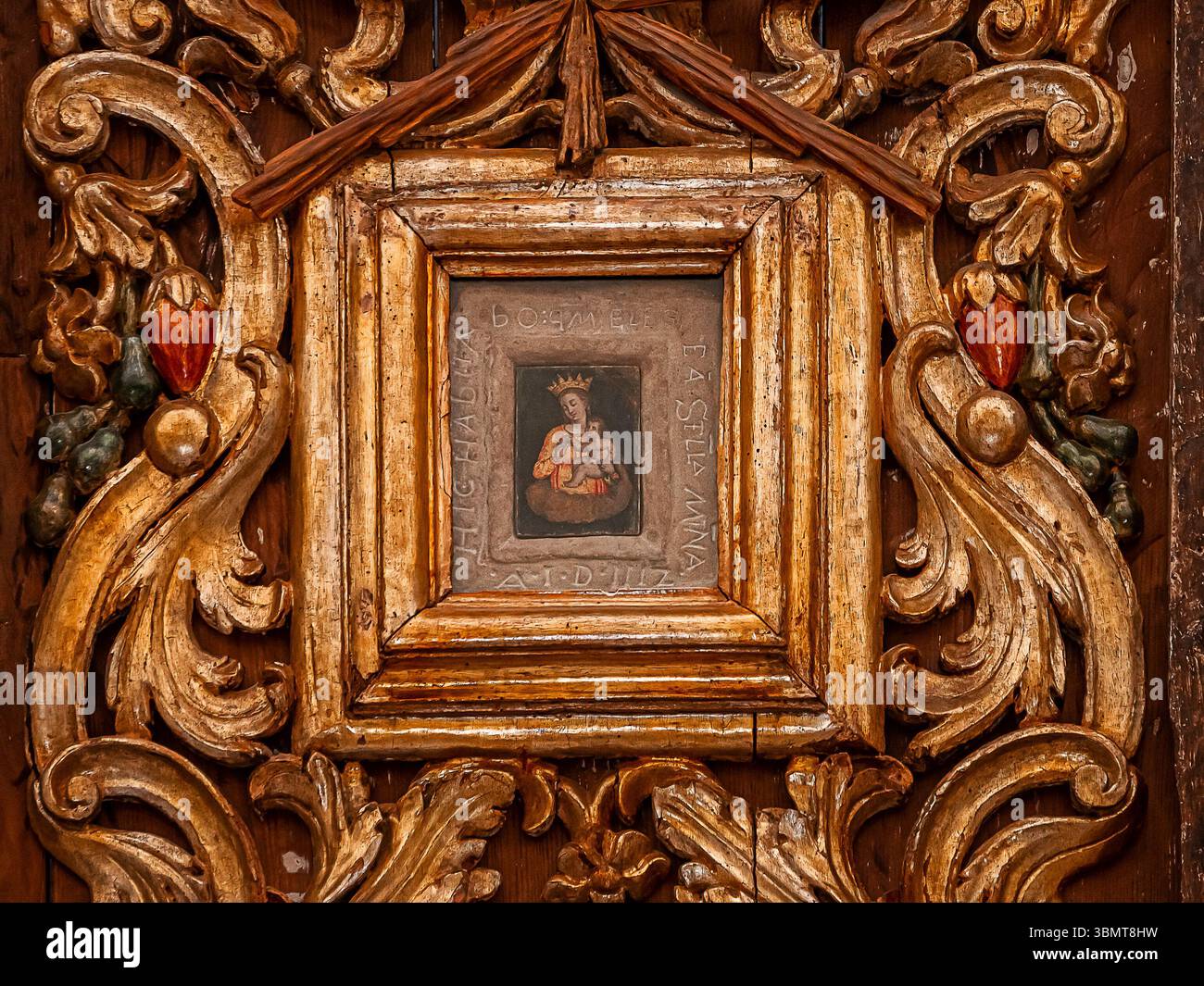 Représentation de la Vierge de l'Ascension du Saint-Sépulcre de Castelmezzano Banque D'Images