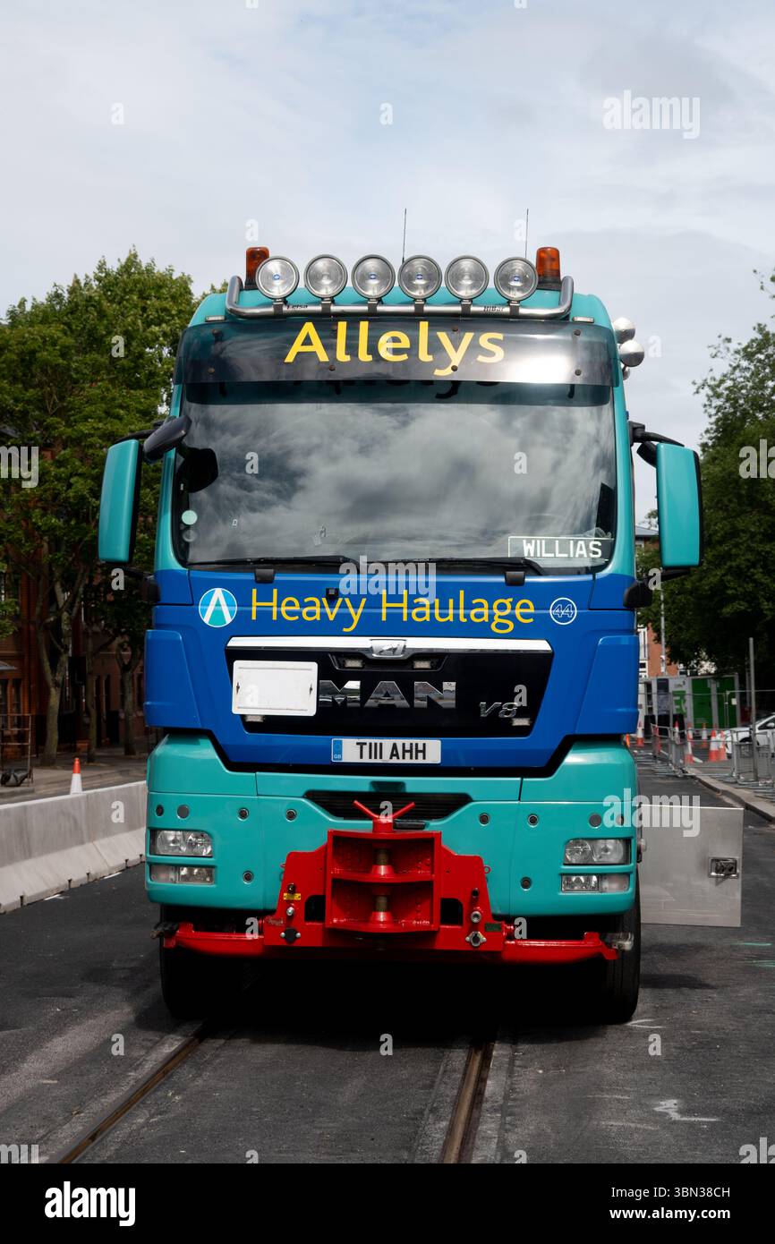 Allelys Heavy Haulage camion surbaissé, Coventry, Royaume-Uni Banque D'Images