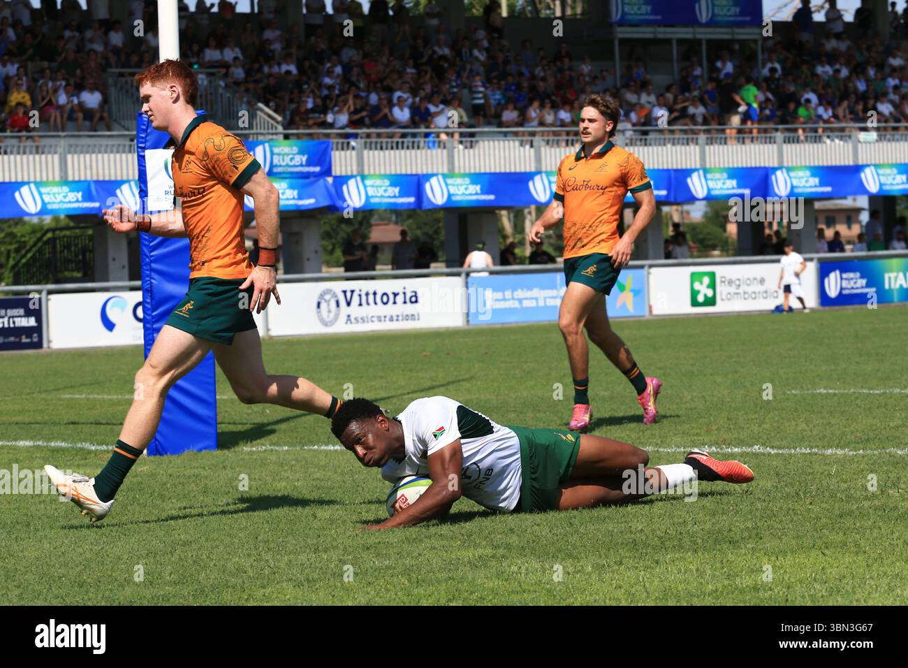 Calvisano, Italie. 29 juin 2025. Le joueur sud-africain Siyabonga Ndlozi marque un essai lors du match du Championnat du monde de rugby U 20 entre l'Australie et l'Afrique du Sud au San Michele Stadium. (Crédit : Federico Zovadelli/Alamy Live News) Banque D'Images