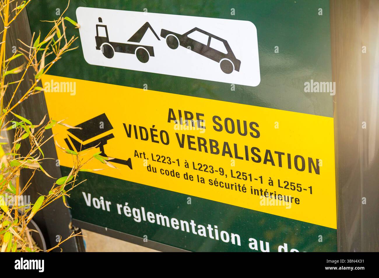 Panneau montrant une zone sujette à marquage vidéo Banque D'Images