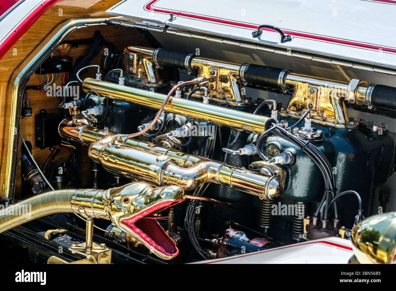 Londres, Royaume-Uni, juin 29 2025, détails des voitures classiques Banque D'Images Londres, Royaume-Uni, juin 29 2025, détails des voitures classiques Banque D'Images