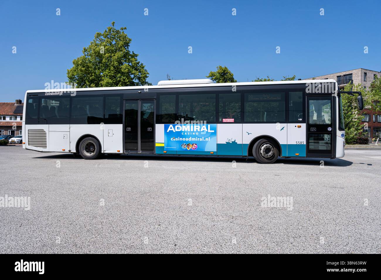 Connexxion Door Zeeland Iveco Crossway bus à la gare Goes Banque D'Images
