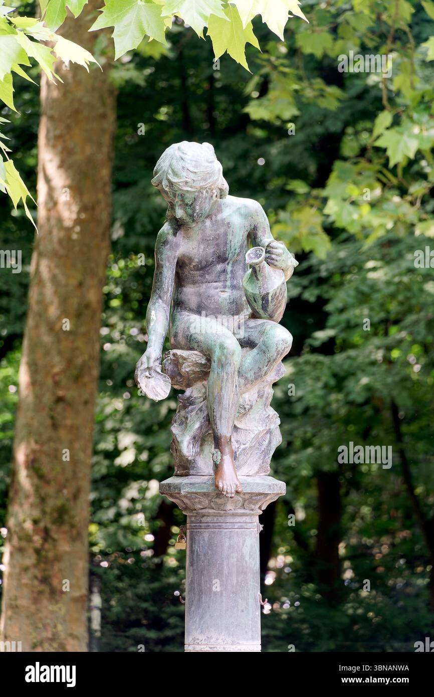 Sculpture, Parc de Bruxelles, Parc de Bruxelles, Warandepark, ville de Bruxelles, région de Bruxelles-capitale, Belgique, Europe Banque D'Images