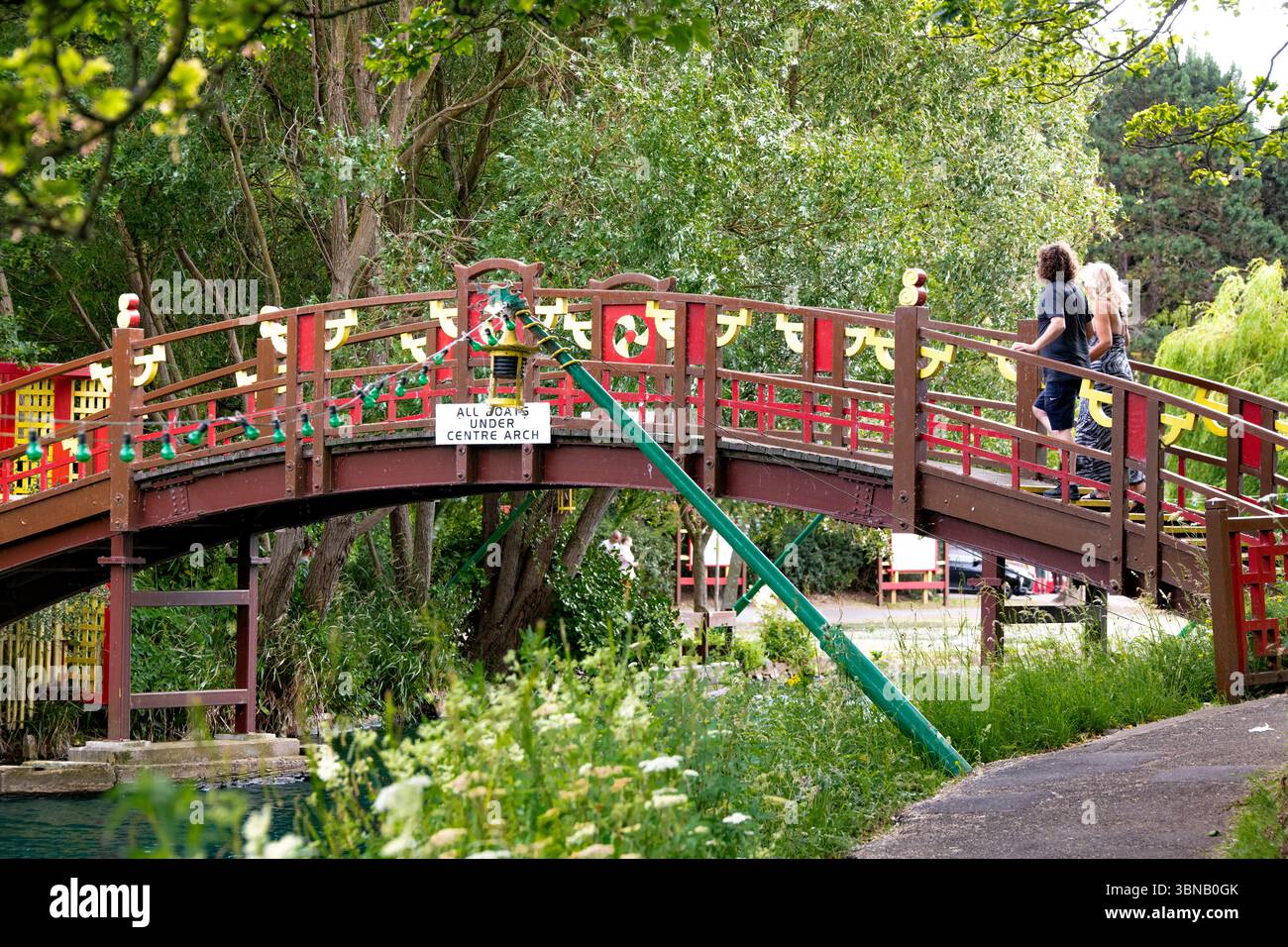 Pont oriental dans Peasholme Park, Scarborough Banque D'Images