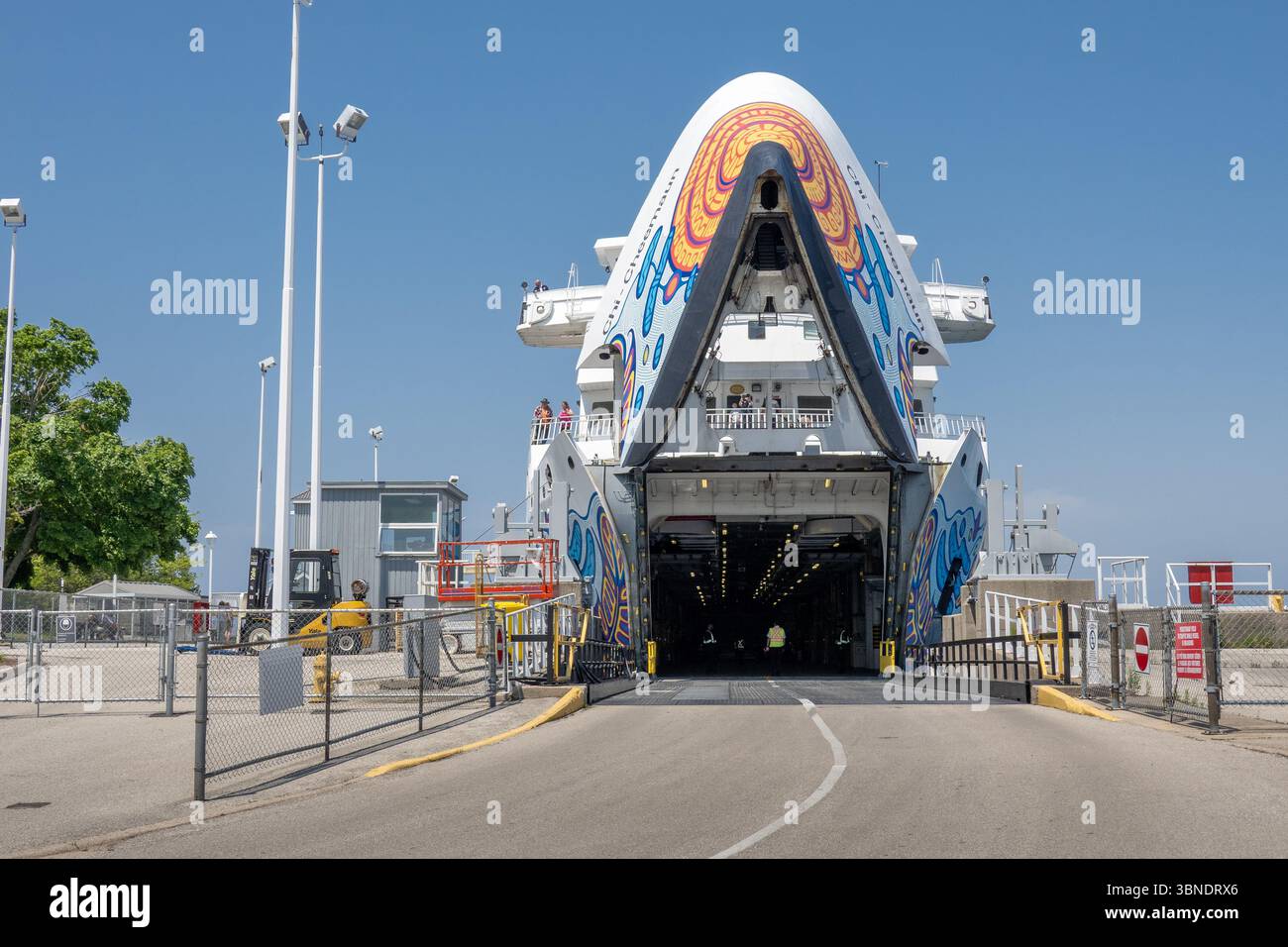 Traversier MS Chi-Cheemaun exploité par Owen Sound Transportation Company, Une société d'État du gouvernement provincial de l'Ontario, Ontario ferrys, Tobermo Banque D'Images