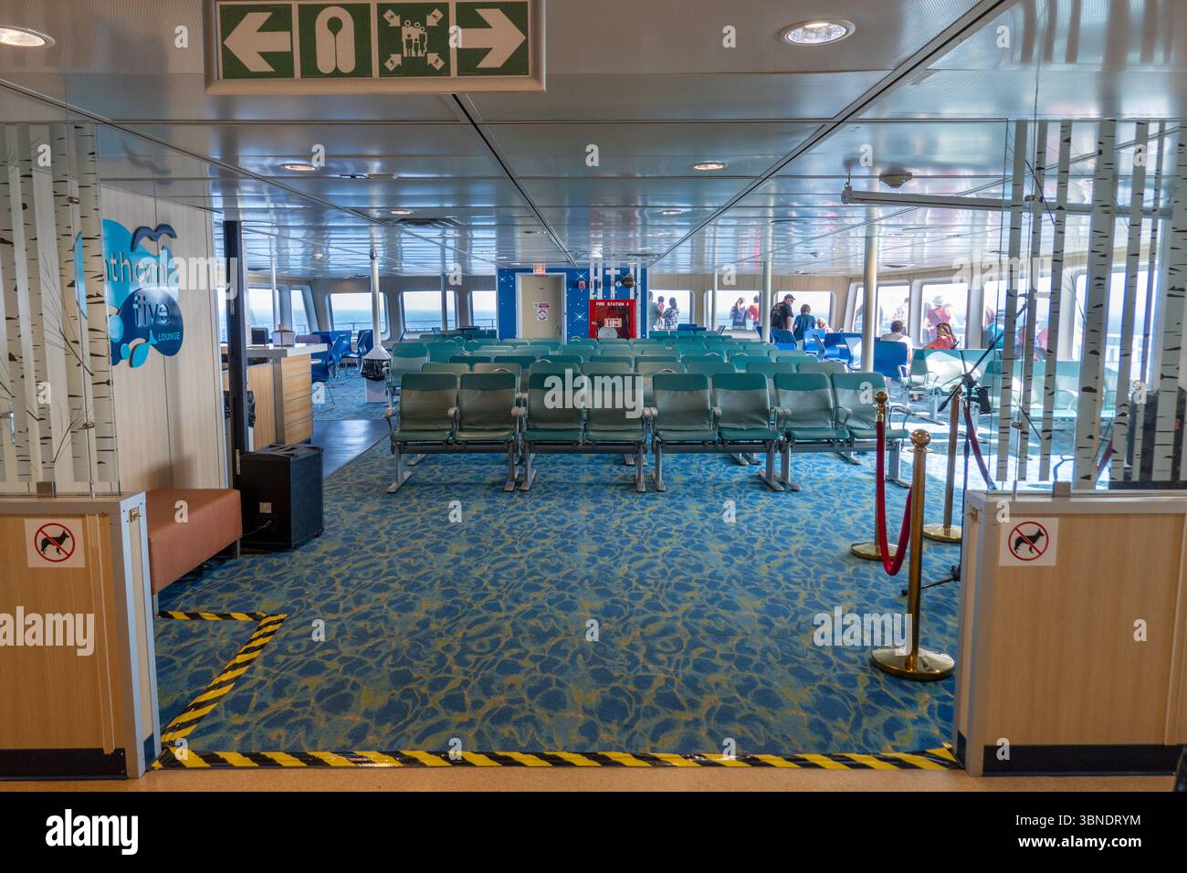 Traversier MS Chi-Cheemaun exploité par Owen Sound Transportation Company, Fathom Five Lounge, gouvernement provincial de l'Ontario, Ontario ferrys, Tobermory Onta Banque D'Images