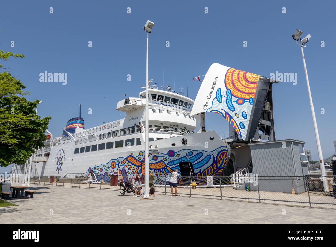 Traversier MS Chi-Cheemaun exploité par Owen Sound Transportation Company, Une société d'État du gouvernement provincial de l'Ontario, Ontario ferrys, Tobermo Banque D'Images